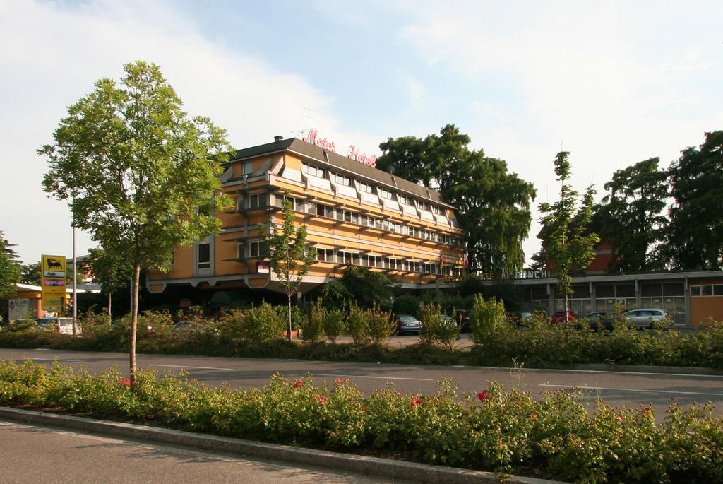 Ai Ronchi Motor Hotel Brescia Eksteriør bilde