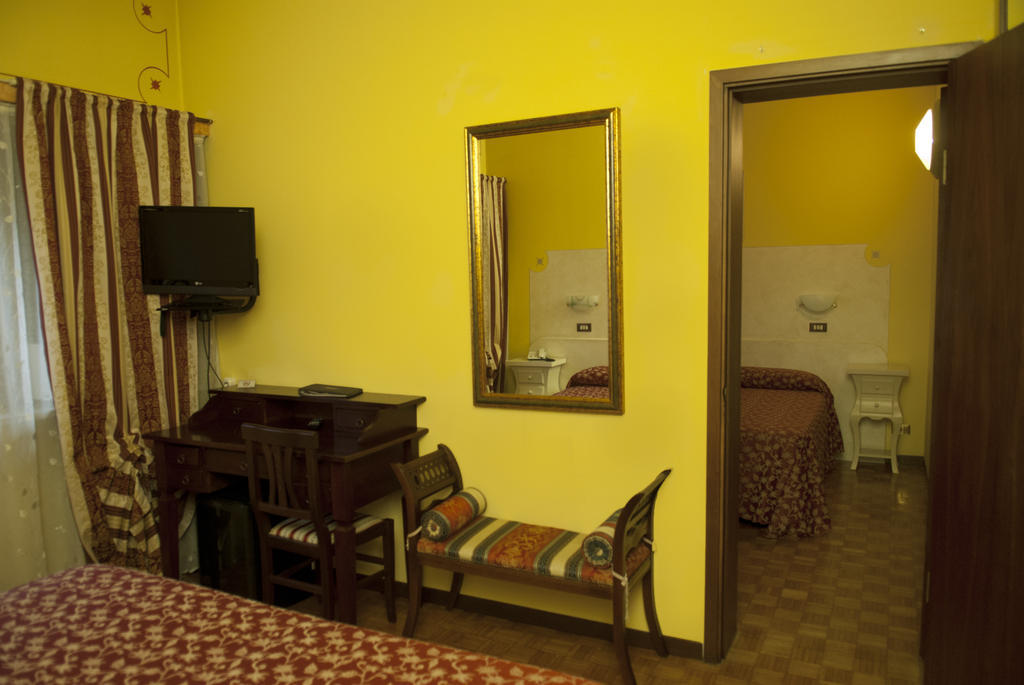 Ai Ronchi Motor Hotel Brescia Rom bilde